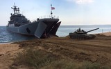 Ukraine: Tàu đổ bộ Novocherkassk chở UAV Shahed-136 bị trúng tên lửa