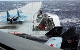 Tiêm kích MiG-29K và Su-33 'lên bờ dài hạn' hé lộ tình trạng tàu sân bay Đô đốc Kuznetsov