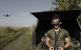 Ukraine sản xuất ồ ạt máy bay không người lái FPV nhưng thiếu phi công