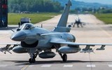 Tiêm kích J-10CE 'thách thức' Eurofighter Typhoon trong không chiến đối kháng