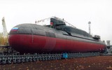 Tàu ngầm hạt nhân Delta-IV gây ngạc nhiên khi 'đội mũ sắt' trên tháp chỉ huy
