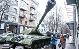 Xe tăng T-34-85 và IS-3 'đồ cổ' được huy động tham chiến