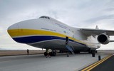 Siêu vận tải cơ An-124 Ukraine không vận số lượng lớn F-16 từ Mỹ