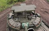 Xe tăng T-80 'bất khả chiến bại' nhờ hàng loạt cải tiến mới?