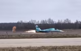 Oanh tạc cơ Su-34 hư hỏng nặng sau cú hạ cánh bất thành