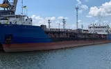 Ukraine bán thanh lý tàu chở dầu Nika Spirit của Nga 