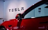 Tỷ phú Elon Musk nguy cơ mất chức CEO Tesla ngay khi rời chính phủ Mỹ