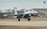 Không quân Nga liên tiếp nhận máy bay chiến đấu Su-35 mới