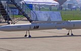 Tên lửa không đối không KS-172 mang lại ưu thế tuyệt đối cho tiêm kích Nga