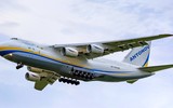 Siêu vận tải cơ An-124 bất ngờ xuất hiện trên bầu trời Kyiv sau 3 năm