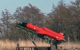 Máy bay không người lái giá rẻ Dan-M làm cạn kiệt phòng không Ukraine