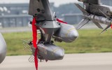 Nga gặp khó khi Su-27 Ukraine bắt đầu bắn tên lửa mồi bẫy ADM-160 MALD