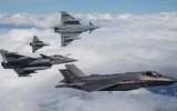 Tiêm kích Rafale gây bất ngờ lớn khi 'hạ gục' F-35 trong trận chiến đối kháng
