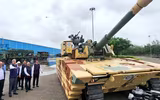 Xe tăng hạng nhẹ Zorawa như 'hổ mọc thêm cánh' nhờ tên lửa Nag Mk 2