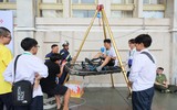 Học sinh, sinh viên với trải nghiệm thú vị tại triển lãm quốc tế phòng cháy, chữa cháy 