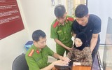 Người dân Hoàng Mai hồ hởi đi làm sinh trắc theo Luật Căn cước 2023