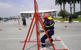 Cảnh sát phòng cháy, chữa cháy Hà Nội tập luyện giữa trời nắng nóng, nỗ lực cho Vòng chung kết Hội thi Thể thao nghiệp vụ chữa cháy