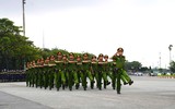 Hình ảnh buổi hợp luyện của Công an Hà Nội chuẩn bị Vòng chung kết Hội thi nghiệp vụ chữa cháy và cứu nạn, cứu hộ 2025