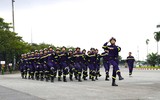 Hình ảnh buổi hợp luyện của Công an Hà Nội chuẩn bị Vòng chung kết Hội thi nghiệp vụ chữa cháy và cứu nạn, cứu hộ 2025