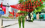 Hình ảnh người chiến sỹ Công an làm nhiệm vụ bảo vệ đêm hợp luyện sự kiện A80
