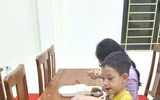 Công an xã Tây Phương xuyên mưa sơ tán 27 hộ khỏi vùng sạt lở