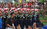 Những khoảnh khắc không thể nào quên của các chiến sỹ Cảnh sát phòng cháy chữa cháy Hà Nội