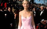 [ẢNH] Nhan sắc của người phụ nữ từng khiến Brad Pitt và nhiều mỹ nam Hollywood say đắm