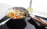 [ẢNH] Những thói quen xấu khi nấu nướng cần loại bỏ để sức khỏe được đảm bảo 
