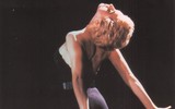 [ẢNH] Nhan sắc nóng bỏng của Madonna ở tuổi 62 và chuyện tình với ‘phi công’ kém 36 tuổi
