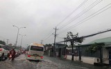 [ẢNH] Kinh nghiệm giúp lái xe an toàn khi qua đoạn đường ngập nước