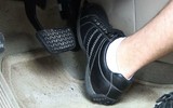 [ẢNH] Kinh nghiệm giúp lái xe an toàn khi qua đoạn đường ngập nước