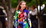 [ẢNH] ‘Thiên thần’ Gigi Hadid đẹp hút hồn trong bộ ảnh khoe bụng bầu 