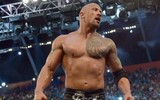 [ẢNH] The Rock: Từ cậu bé cao 1,9m bị xa lánh đến ngôi sao tỷ đô của Hollywood