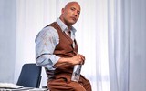 [ẢNH] The Rock: Từ cậu bé cao 1,9m bị xa lánh đến ngôi sao tỷ đô của Hollywood