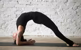 [ẢNH] Những sai lầm nguy hiểm mà người tập yoga nhất định phải tránh 