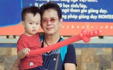[ẢNH] Tuổi 73, nhạc sĩ Đức Huy sống ra sao bên vợ trẻ đẹp kém 44 tuổi?