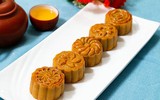 [ẢNH] ‘Bật mí’ bí quyết giúp ăn bánh Trung thu không lo béo