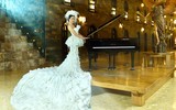 [ẢNH] NSƯT Trịnh Kim Chi trẻ đẹp bất ngờ trong bộ ảnh kỉ niệm 20 năm ngày cưới