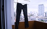 [ẢNH] ‘Bỏ túi’ những bí quyết để giúp quần jean của bạn luôn trông như mới