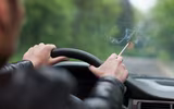 [ẢNH] Những cách thoát hiểm nhanh và an toàn cho người ngồi trong ô tô khi xe bị cháy