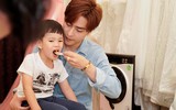[ẢNH] Những mối tình ‘chị - em’ đình đám nhất nhì showbiz Việt