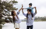 [ẢNH] Những mối tình ‘chị - em’ đình đám nhất nhì showbiz Việt
