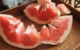 [ẢNH] Tuyệt chiêu giúp bóc vỏ củ quả chỉ trong nháy mắt