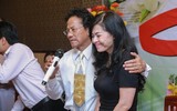 [ẢNH] Cuộc sống hạnh phúc ở tuổi 78 của ‘nam danh ca nhiều vợ, con nhất showbiz Việt’ – Chế Linh 