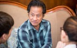 [ẢNH] Cuộc sống hạnh phúc ở tuổi 78 của ‘nam danh ca nhiều vợ, con nhất showbiz Việt’ – Chế Linh 