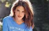 [ẢNH] Những ‘thiên thần nội y’ gợi cảm nhất lịch sử Victoria’s Secret