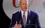 [ẢNH] Những cú ‘sảy chân’ đau đớn của ông Joe Biden trước khi hưởng ‘trái ngọt’