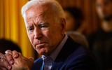 [ẢNH] Những cú ‘sảy chân’ đau đớn của ông Joe Biden trước khi hưởng ‘trái ngọt’