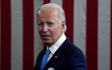[ẢNH] Những cú ‘sảy chân’ đau đớn của ông Joe Biden trước khi hưởng ‘trái ngọt’