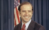 [ẢNH] Những cú ‘sảy chân’ đau đớn của ông Joe Biden trước khi hưởng ‘trái ngọt’